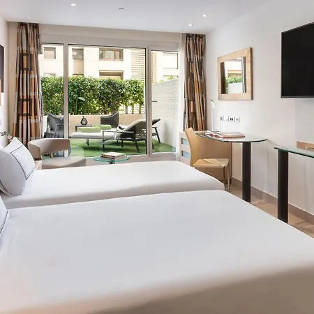 Отель Melia 4*