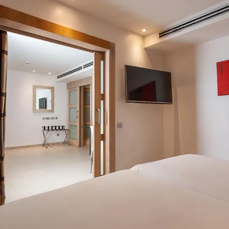 Melia Отель 4*