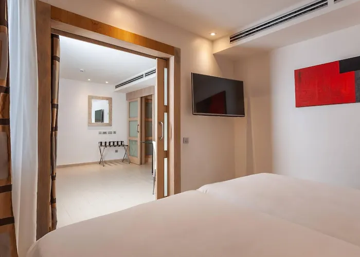 Melia Hotel 4*