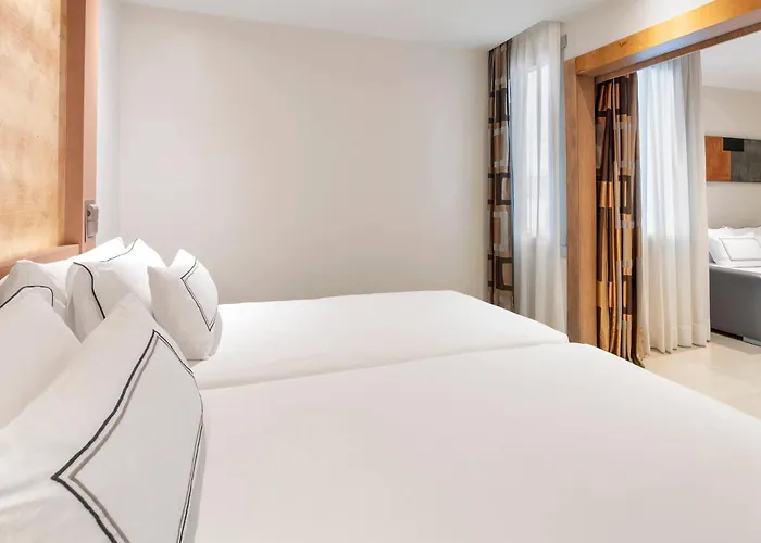 Melia 4* Sevilha