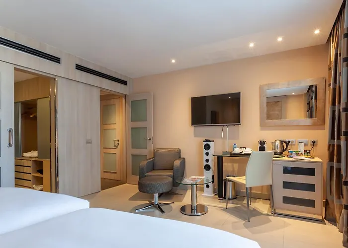 Melia Hotel 4*