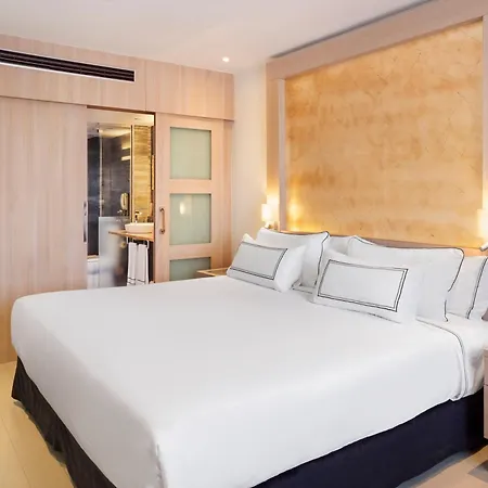 Meliá Hotel 4*